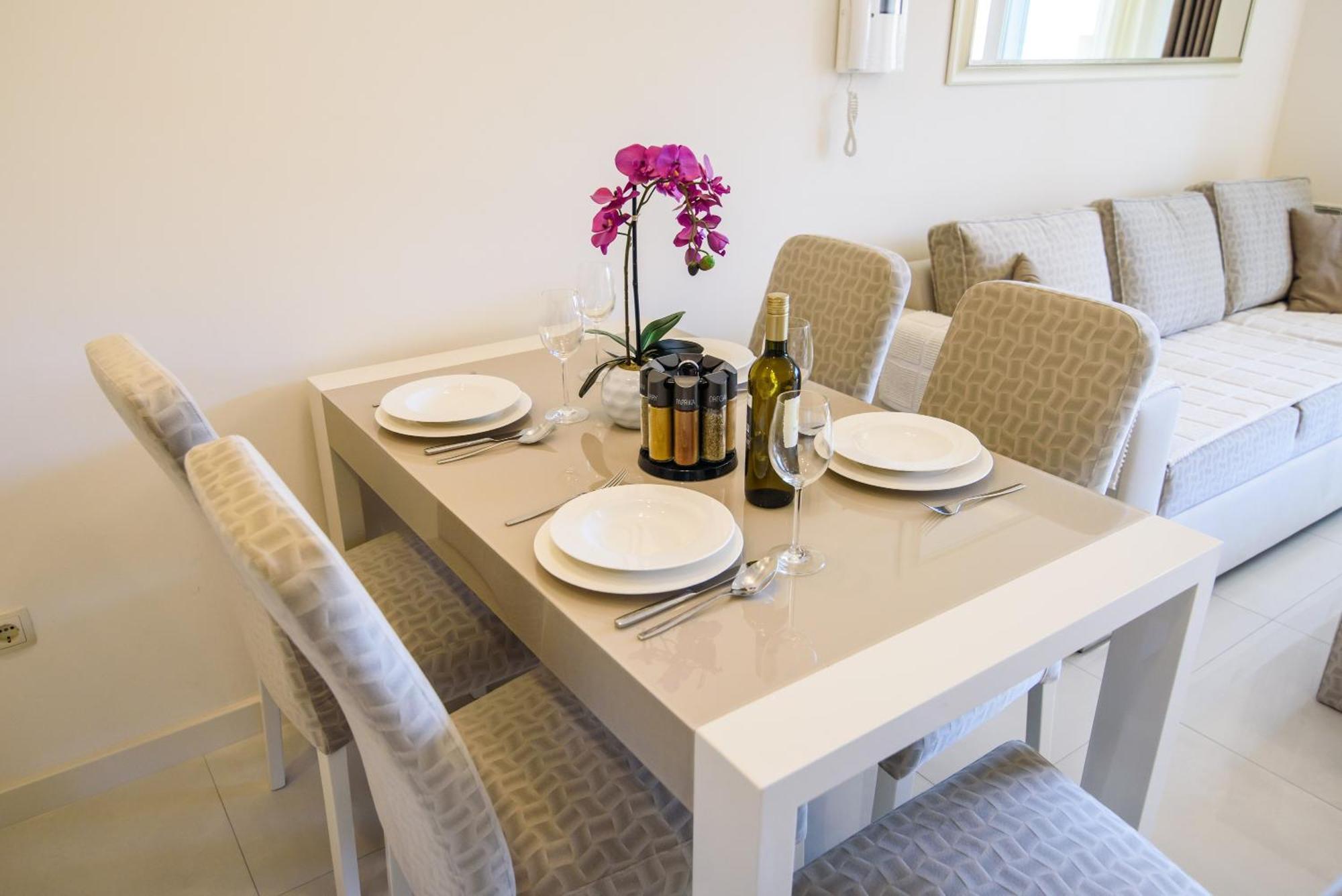 Apartments Leone Lukas Promajna Værelse billede