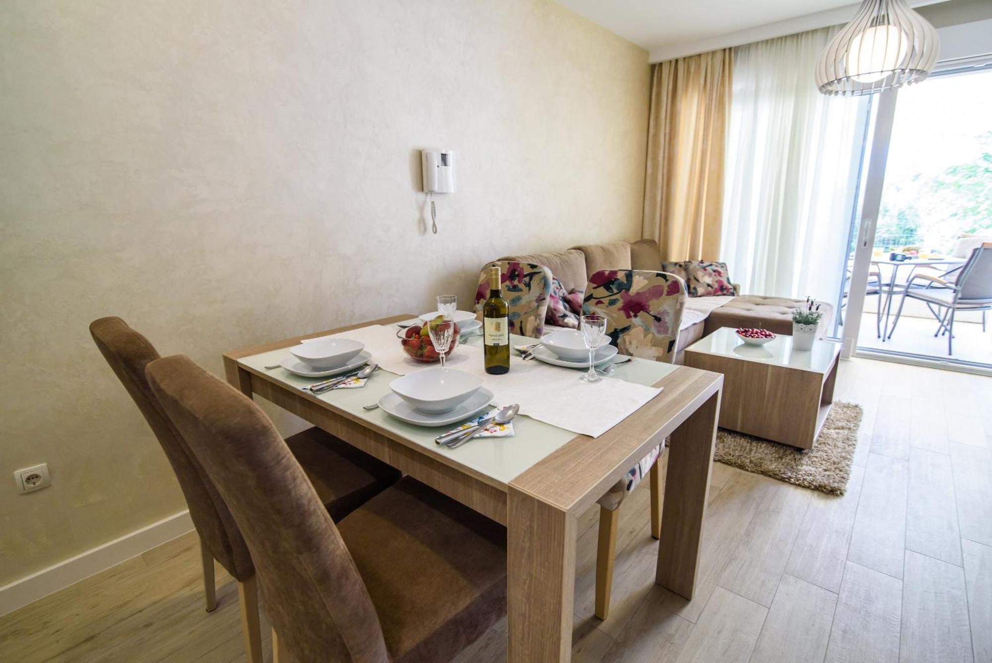 Apartments Leone Lukas Promajna Værelse billede