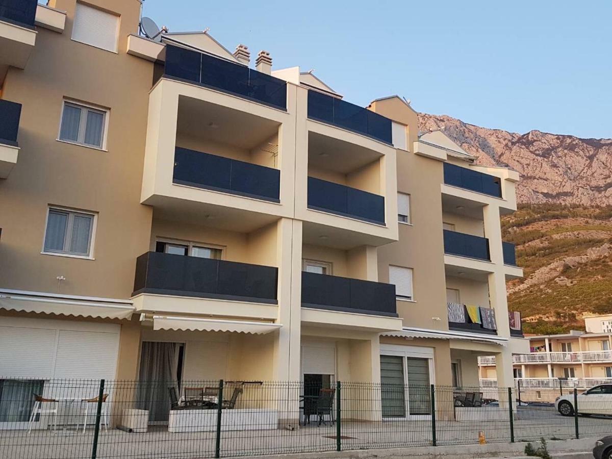Apartments Leone Lukas Promajna Eksteriør billede